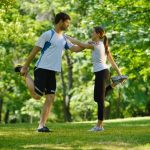 Calentar y estirar antes de entrenar